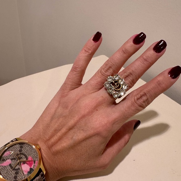 Gucci Marmont Gold Ring with Clear Crystals - Picture 4 of 11